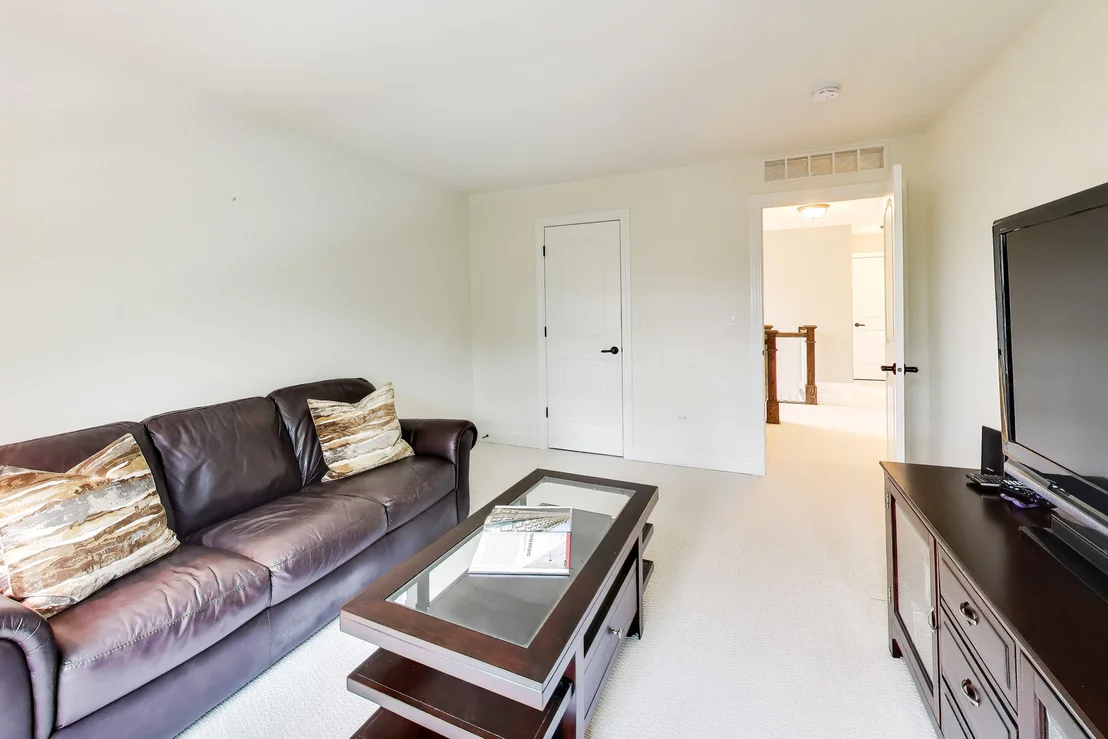 Photo of 823 Heatherfield Circle