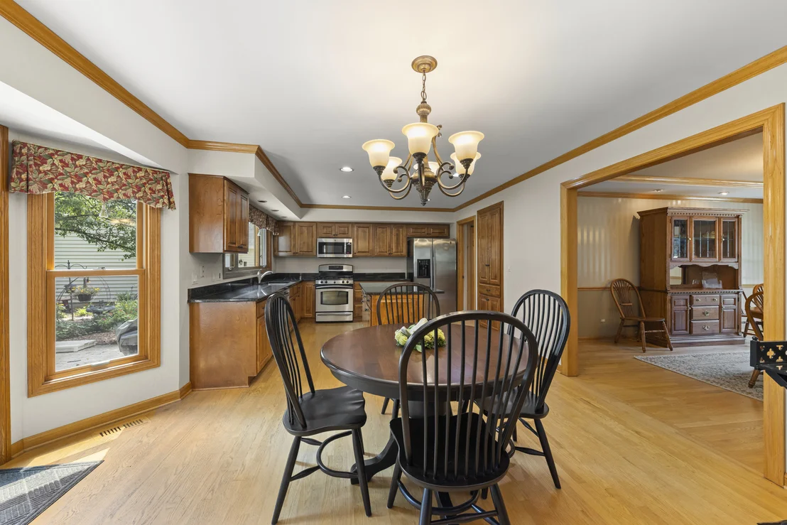 Photo of 8S765 Singletree Lane