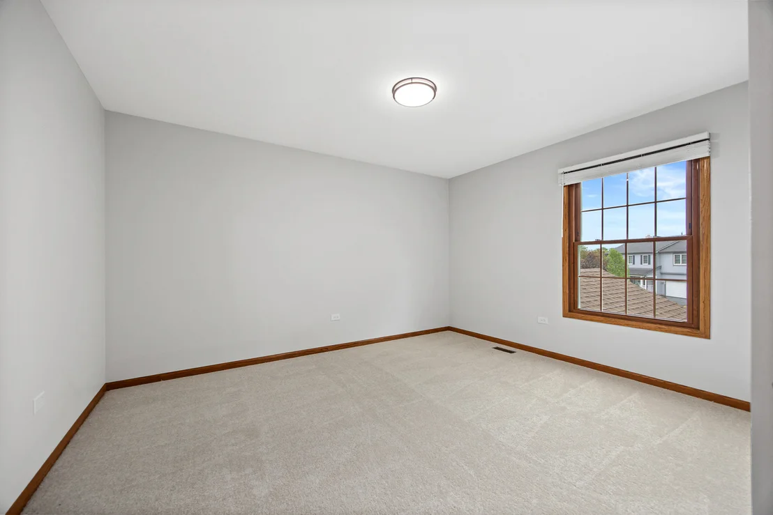 Photo of 533 Springwood Lane