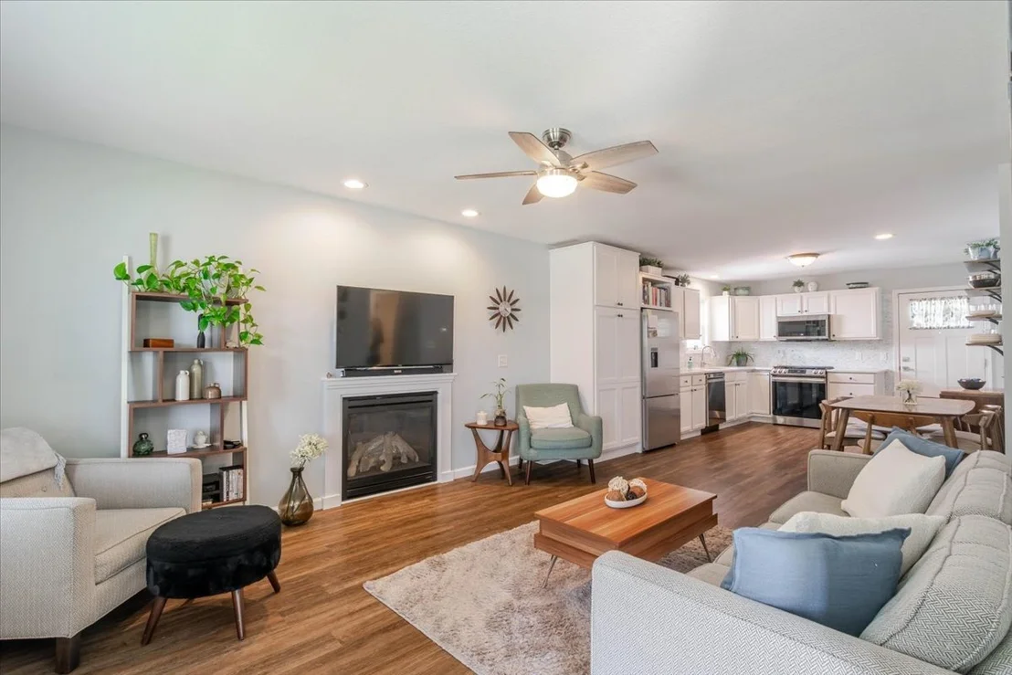 Photo of 3585 Silverado Trail