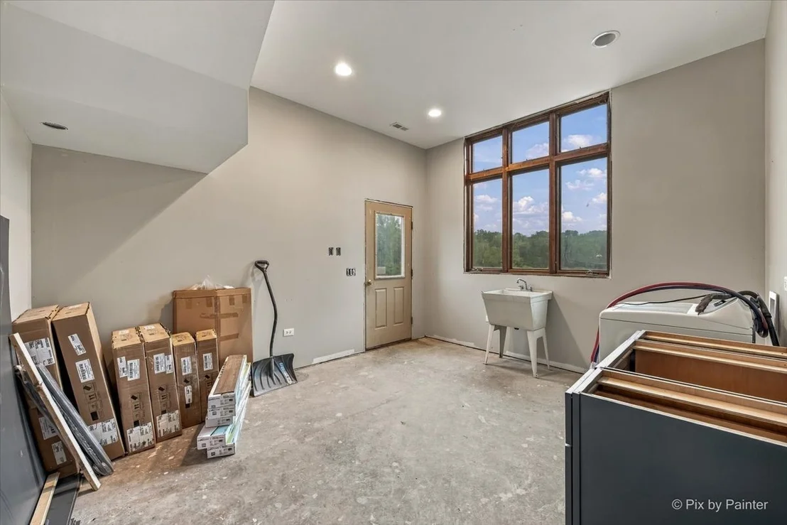 Photo of 5N719 Castle Drive