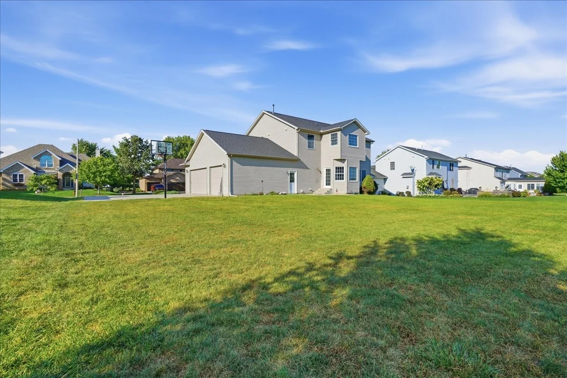 Photo of 409 Whispering Pines Cc Lane