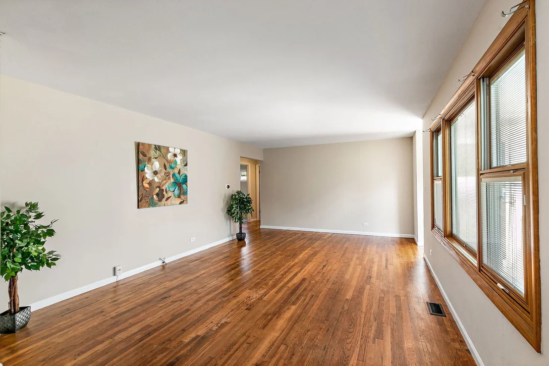 Photo of 220 Kingman Lane