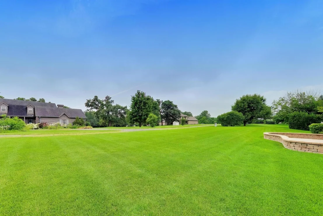 Photo of 630 Gibbons Drive