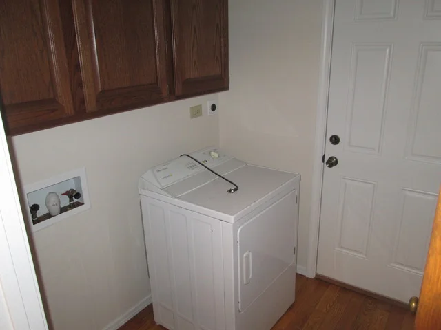 Photo of 1560 Selby Road
