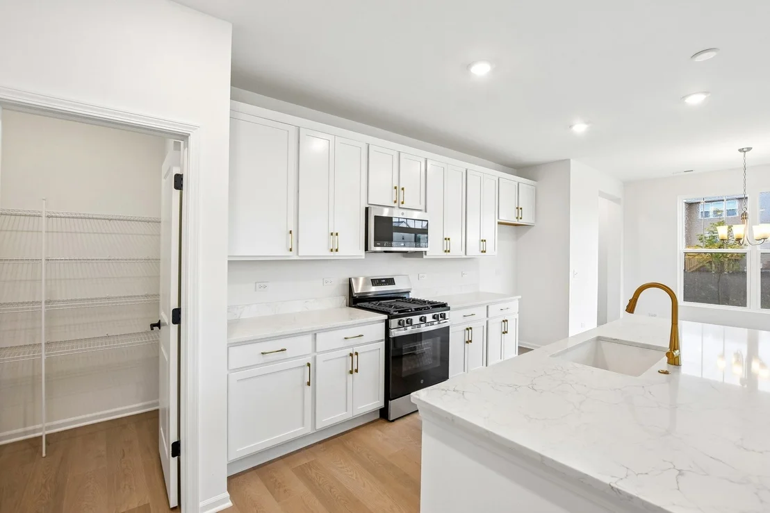 Photo of 747 Alberta Avenue
