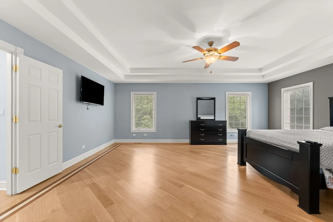 Photo of 281 N Forest Drive