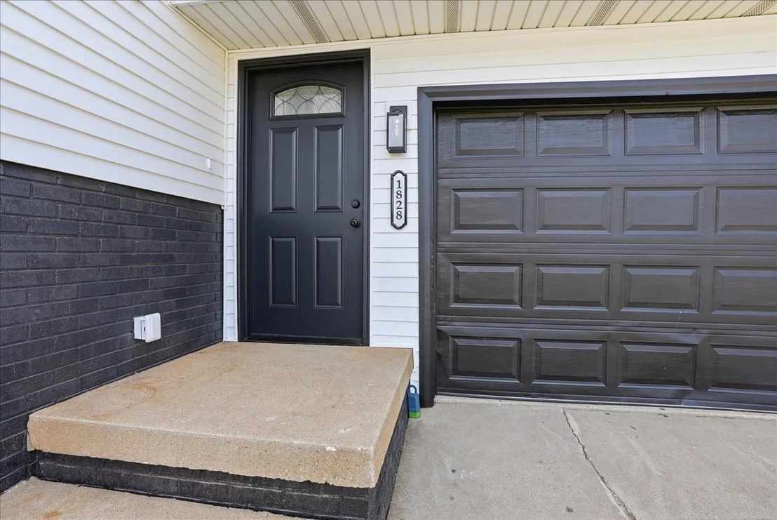 Photo of 1828 Johnson Drive