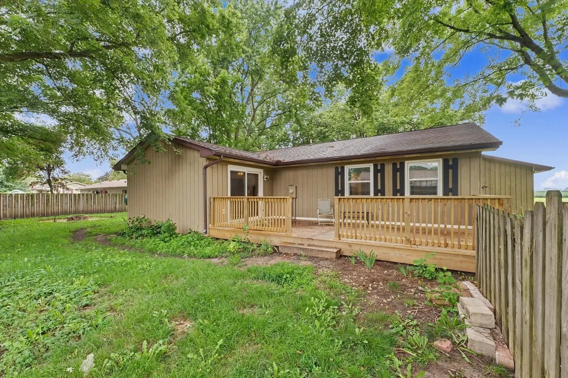 Photo of 110 N Joy Drive