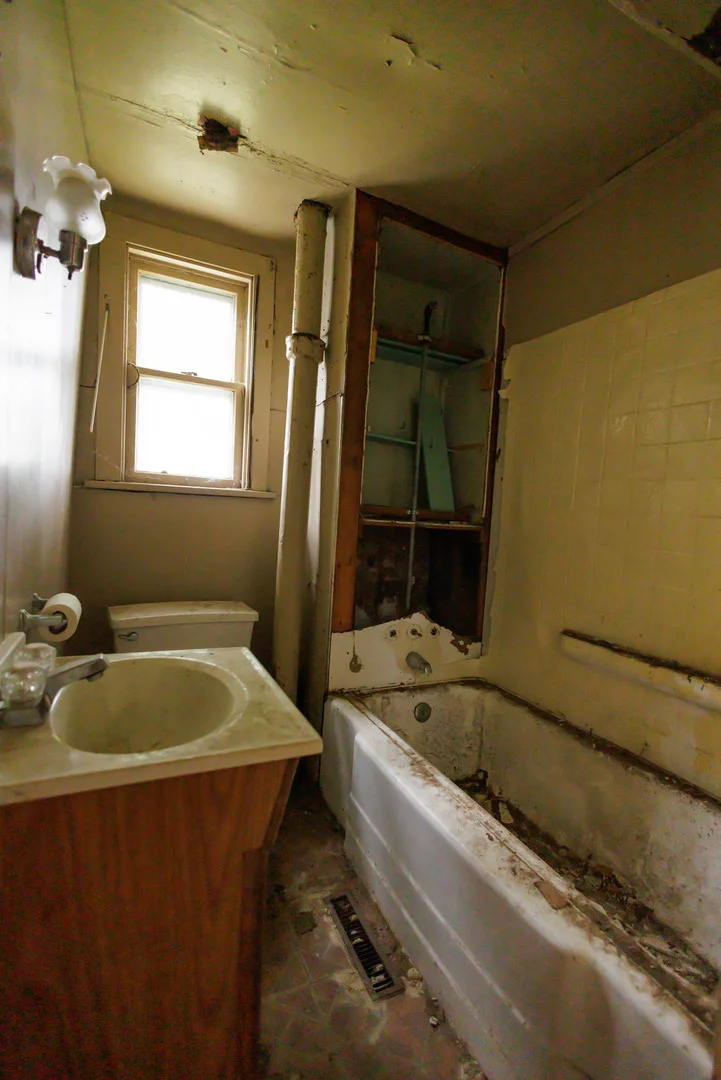 Photo of 1065 S 4th Avenue