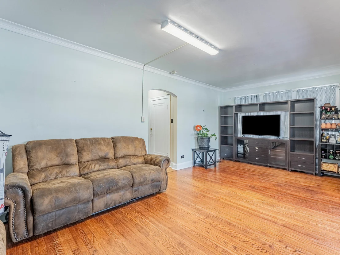 Photo of 1333 Willow Avenue