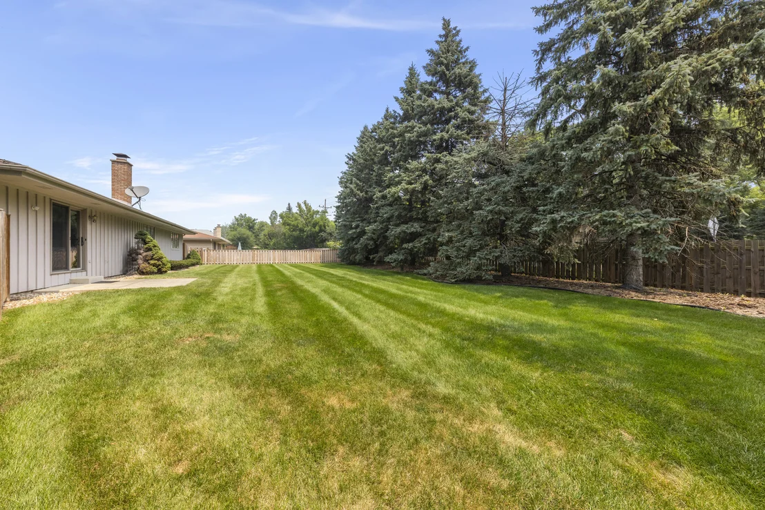 Photo of 1161 Wakefield Lane