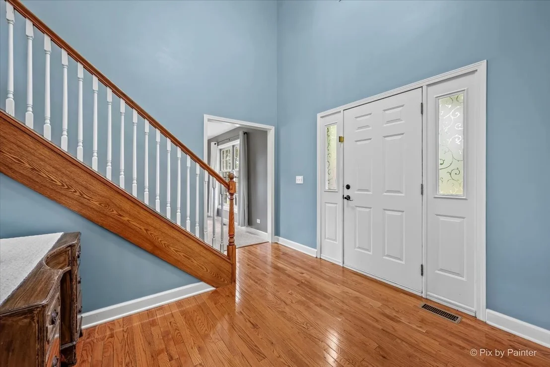 Photo of 810 Woodridge Trail