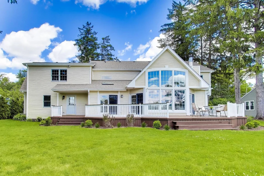 Photo of 2074 Greenview Road