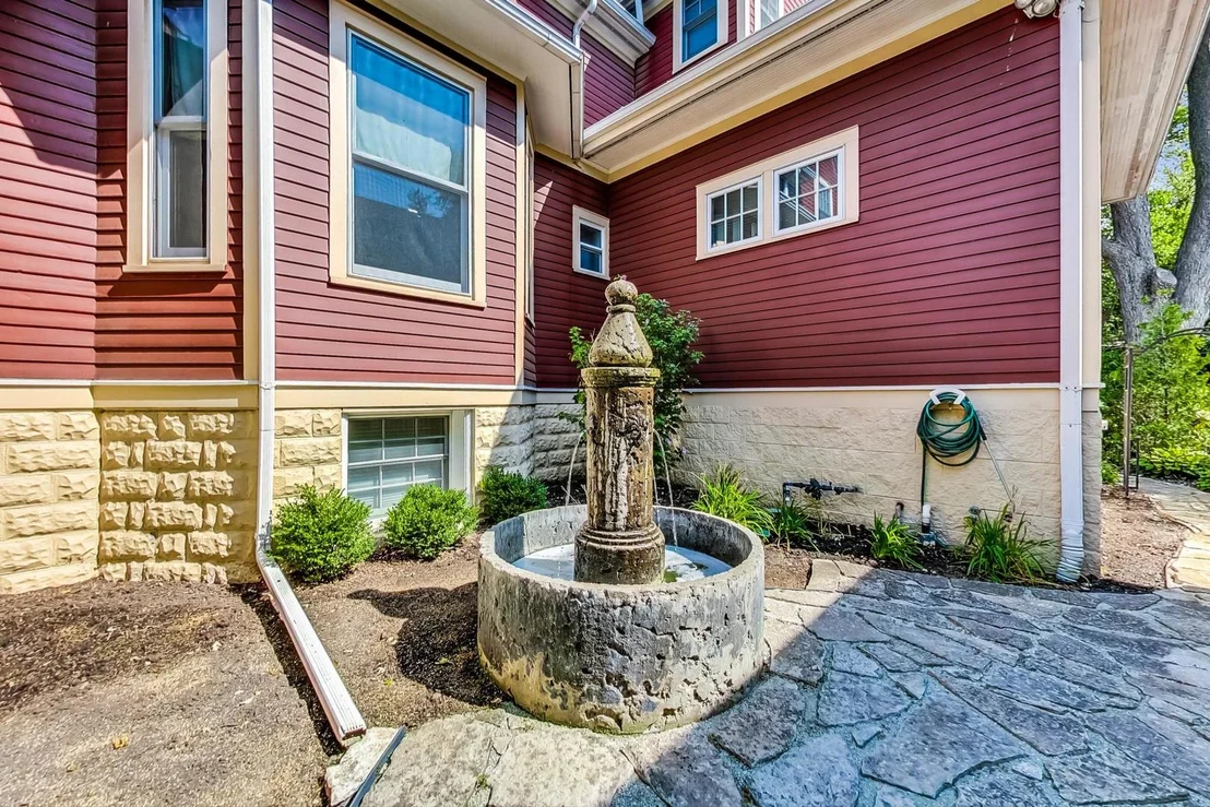 Photo of 539 Forest Avenue
