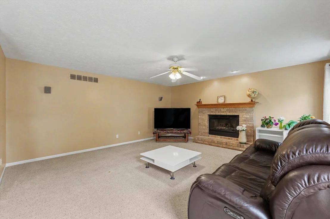 Photo of 701 Buttercup Drive