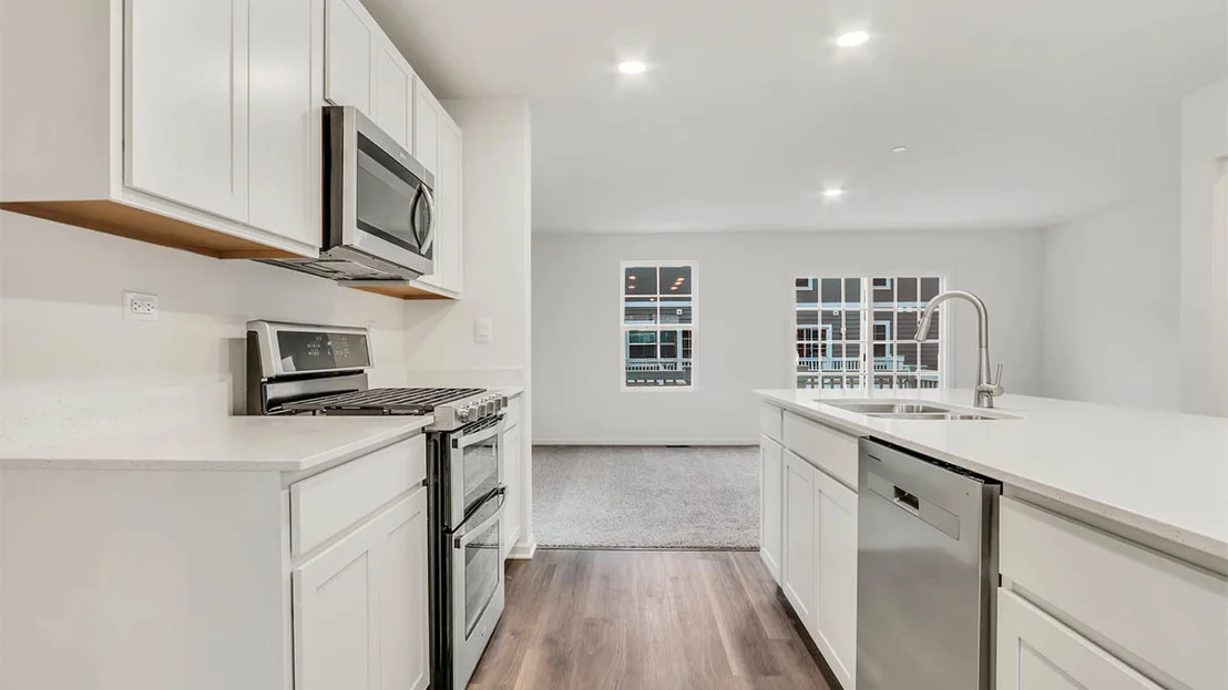 Photo of 403 Lakeshore Court