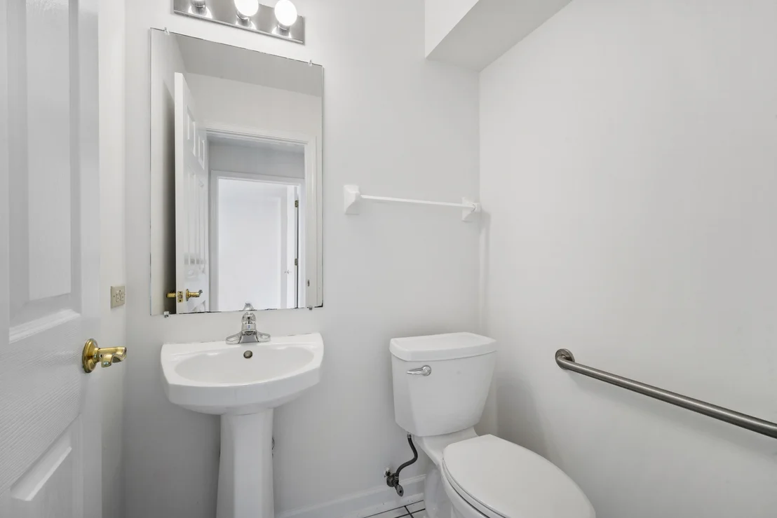 Photo of 103 Meadowbrook Lane