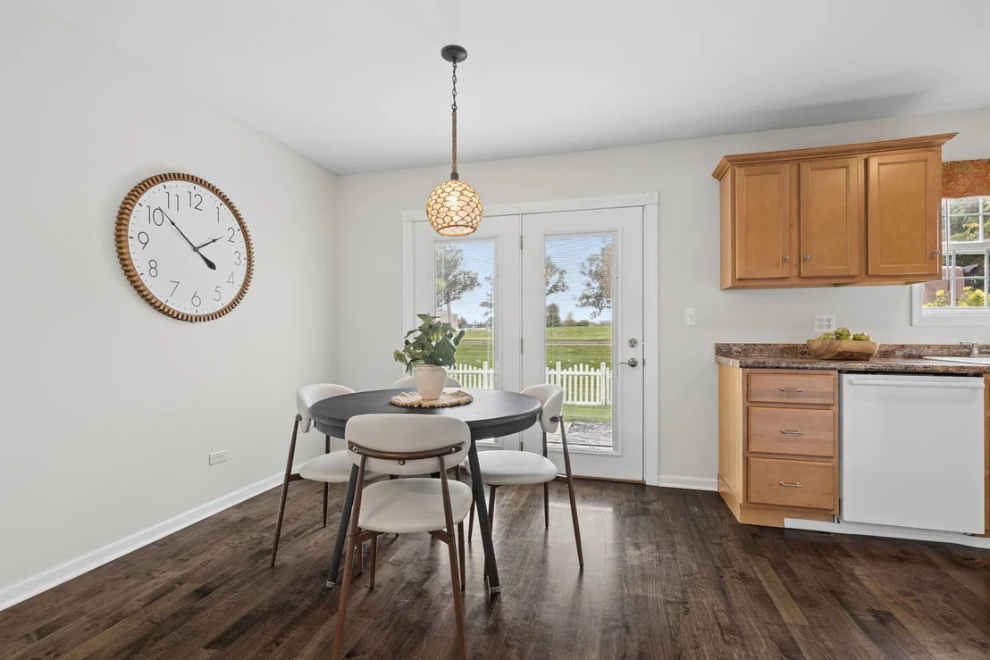 Photo of 4320 Bronk Corner
