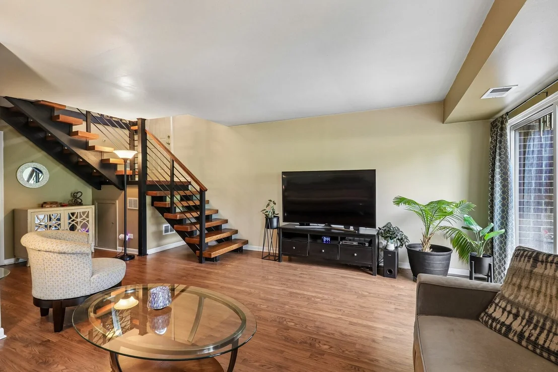 Photo of 739 High Ridge Road