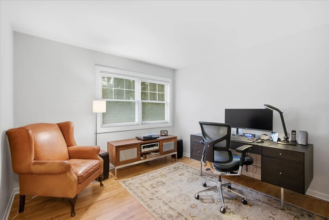 Photo of 1006 Meadowlark Lane