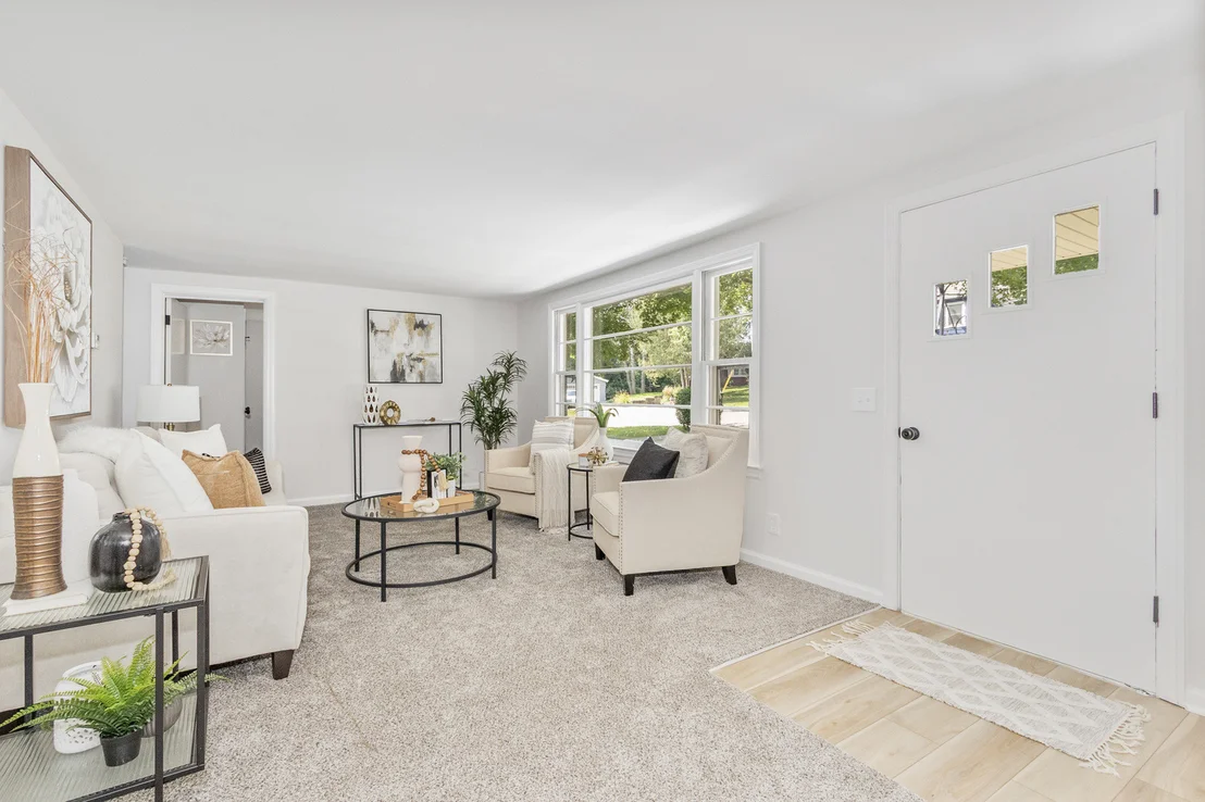 Photo of 646 Mount Vernon Place