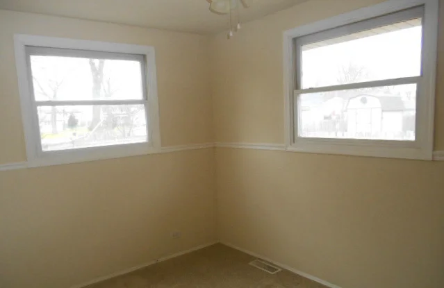 Photo of 731 Aztec Drive
