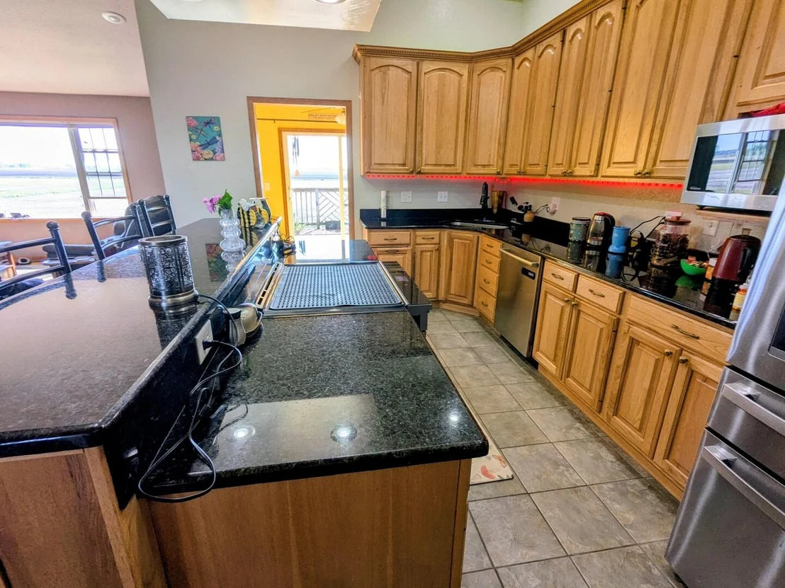 Photo of 720 Smit Road