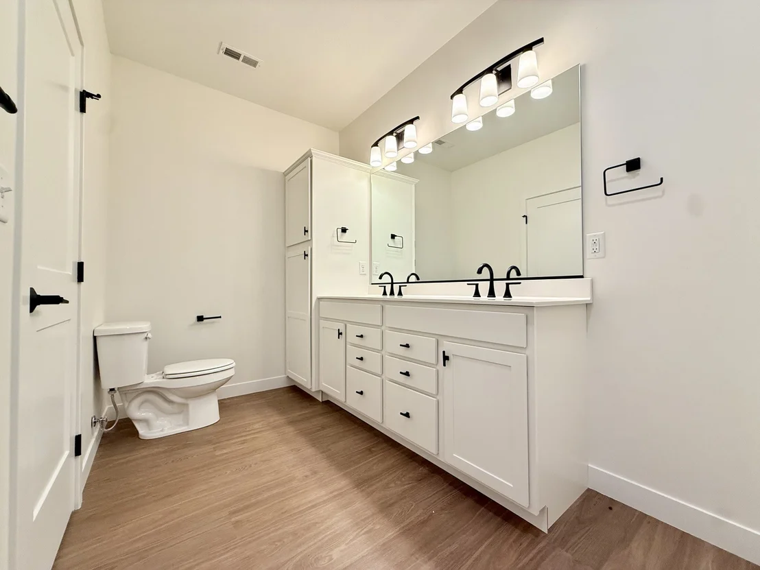 Photo of 304 Elm Street