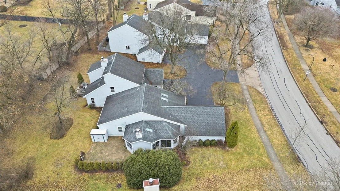 Photo of 1095 Devonshire Avenue