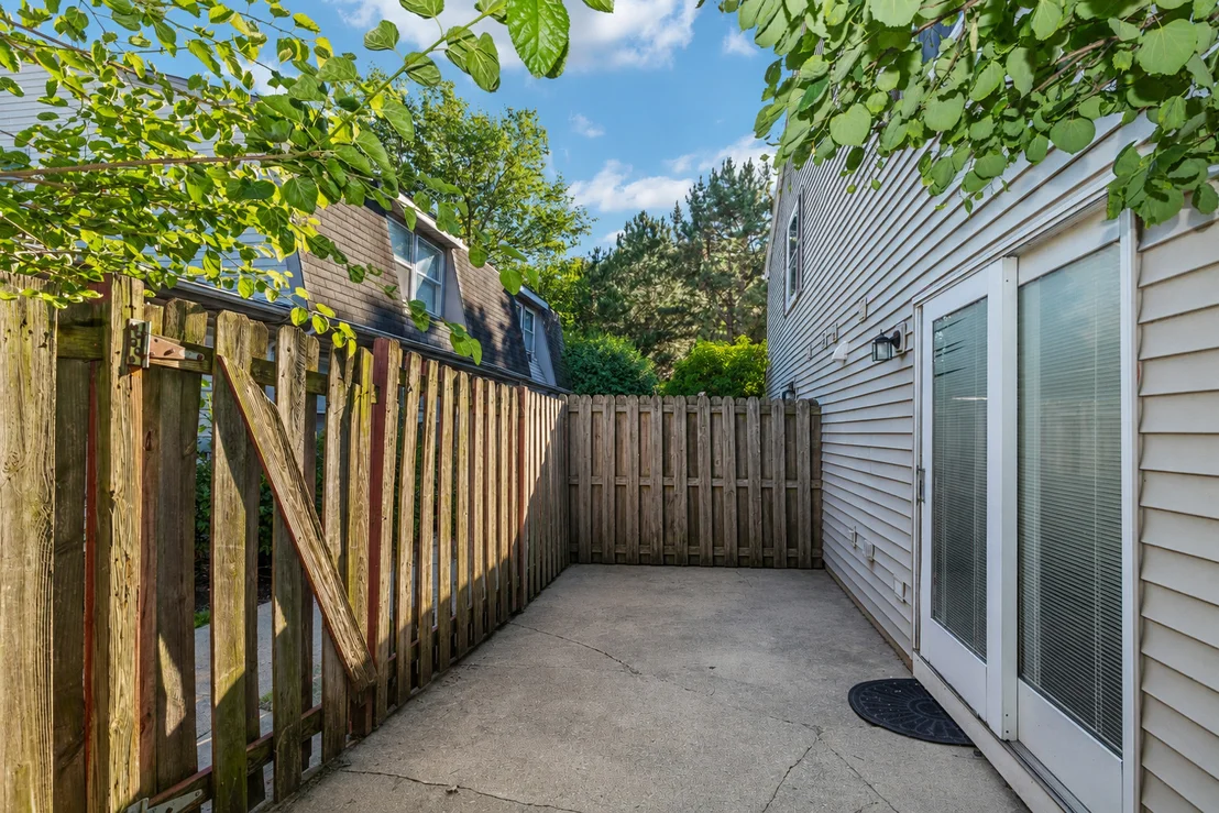 Photo of 1796 Queensbury Circle
