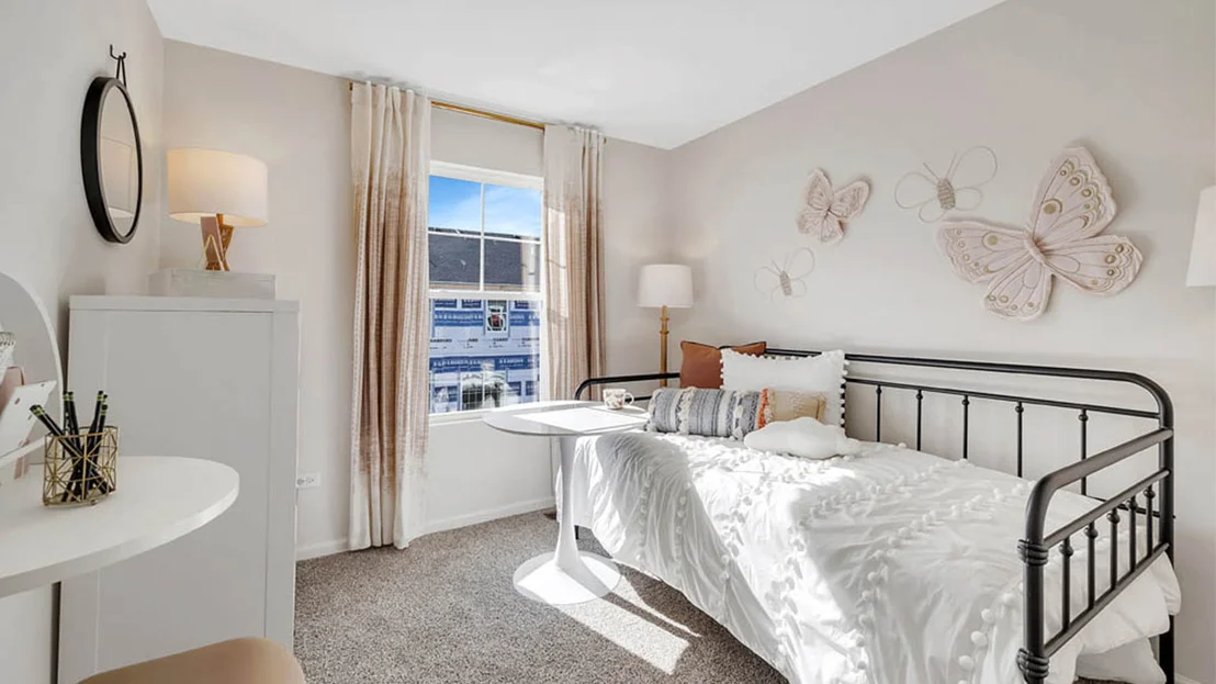 Photo of 419 Lakeshore Court
