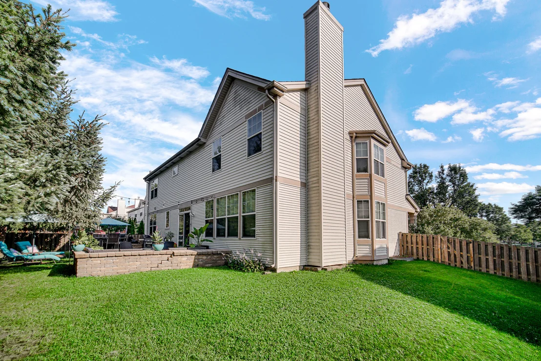 Photo of 385 Post Oak Circle
