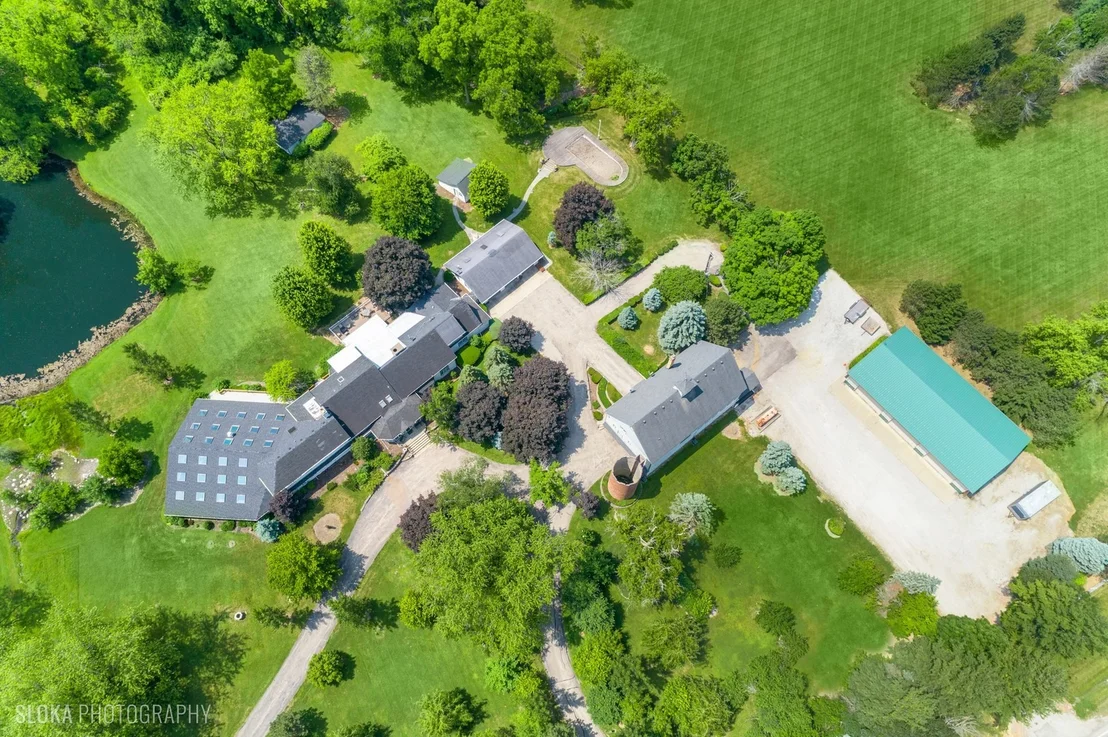 Photo of 153 Algonquin Road