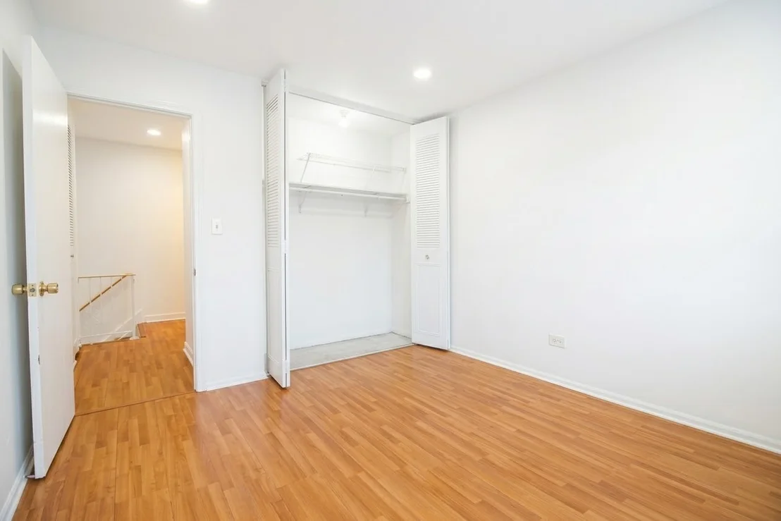 Photo of 336 Inverrary Lane