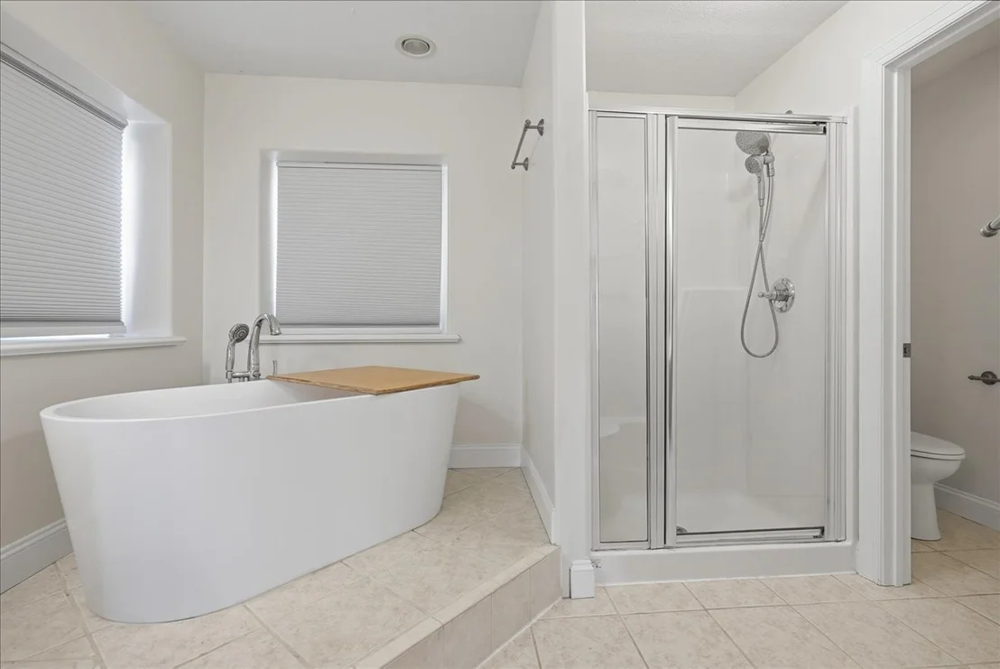Photo of 2202 Bloomingdale Road