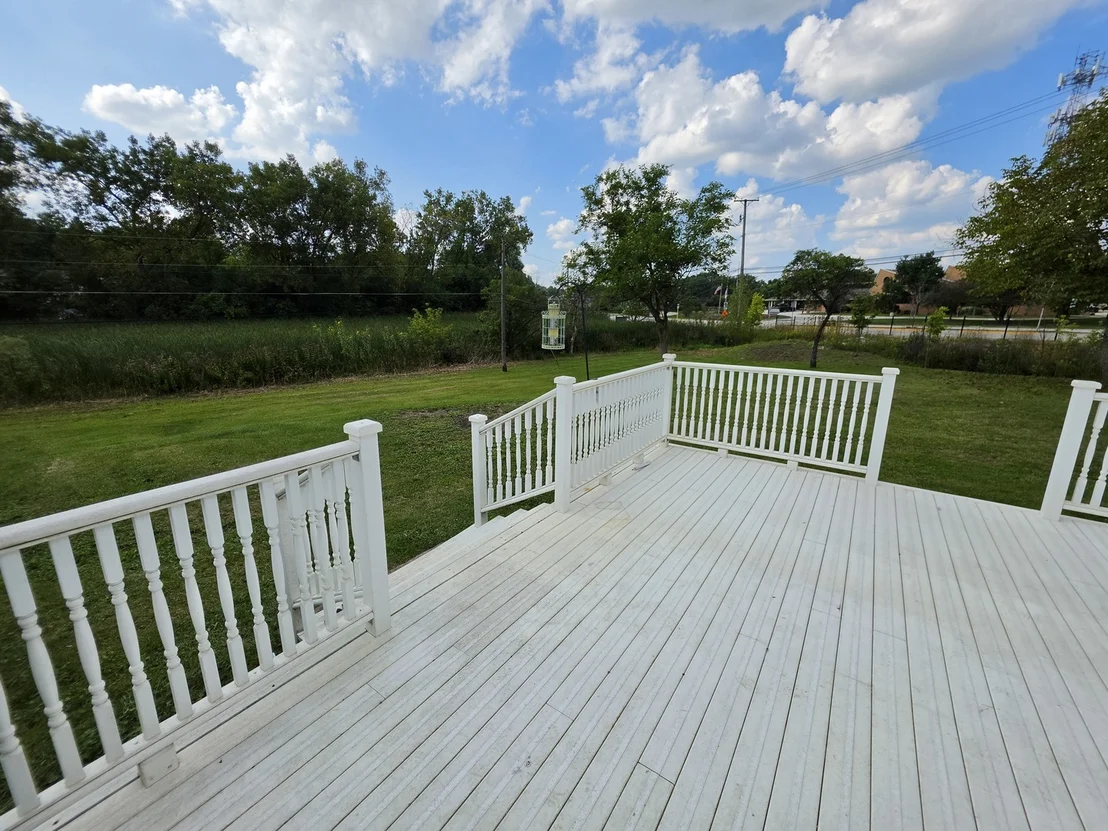 Photo of 2301 Greenbriar Lane
