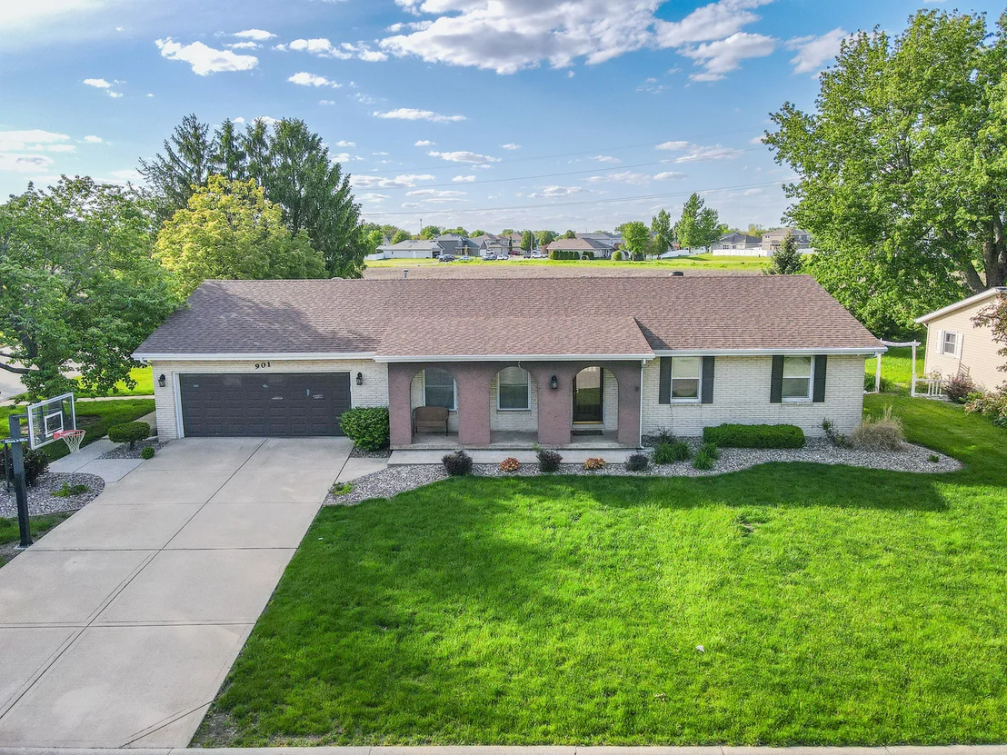 Photo of 901 Edwin Drive