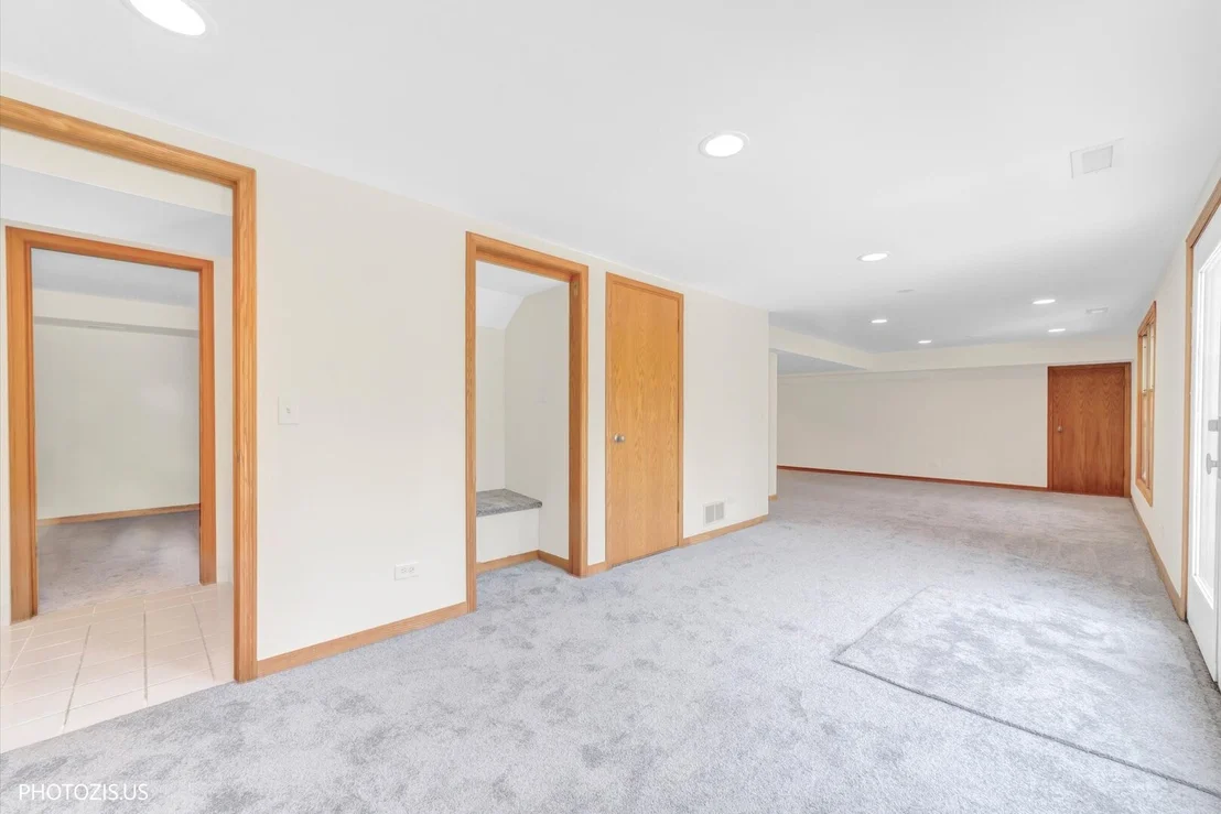 Photo of 970 Ponderosa Lane