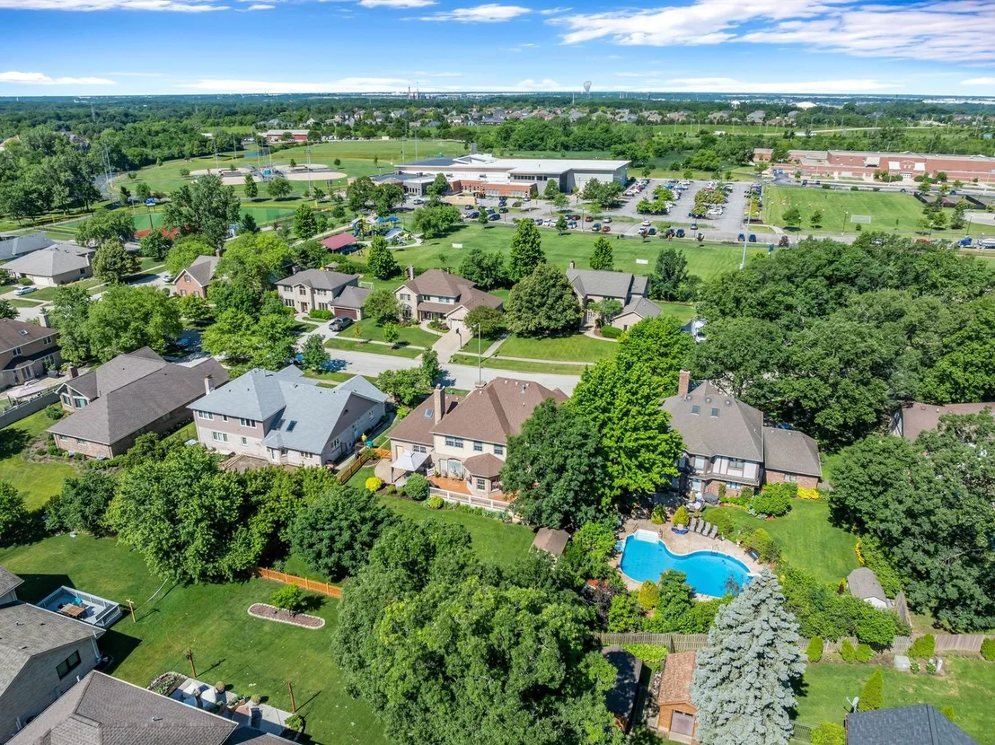 Photo of 1233 Eagle Crest Drive