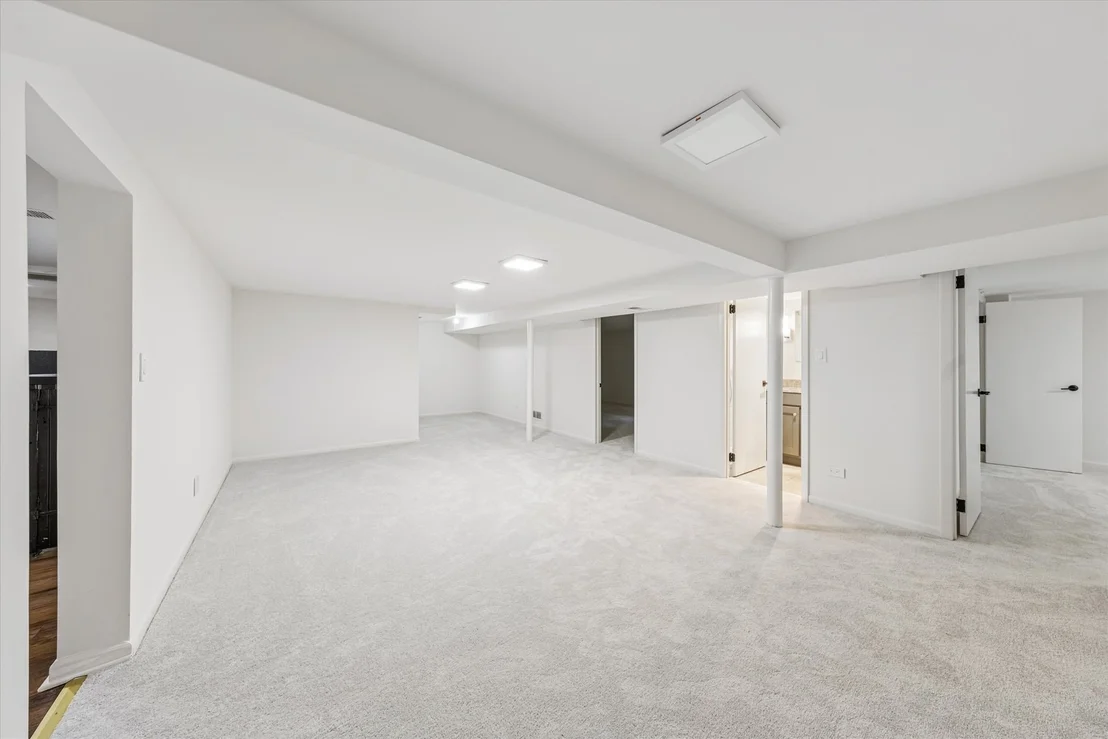 Photo of 600 Midway Park Avenue