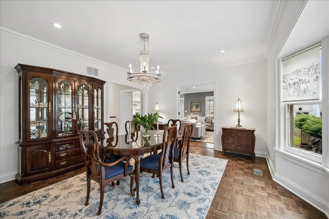 Photo of 814 Park Avenue