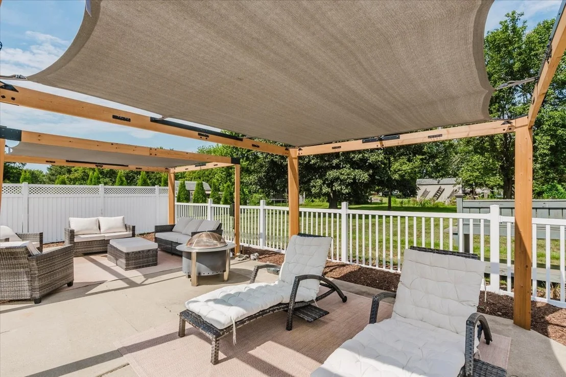 Photo of 16036 Inverrary Lane