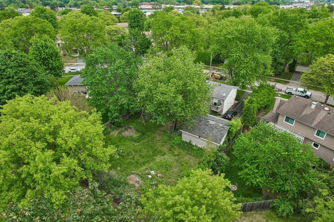 Photo of 332 Everett Avenue