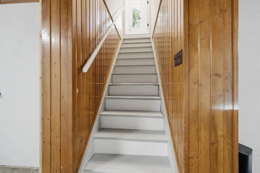 Photo of 1401 Searle Drive