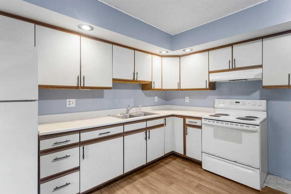 Photo of 1165 Clark Street