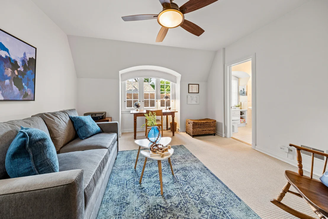 Photo of 1339 Forest Avenue