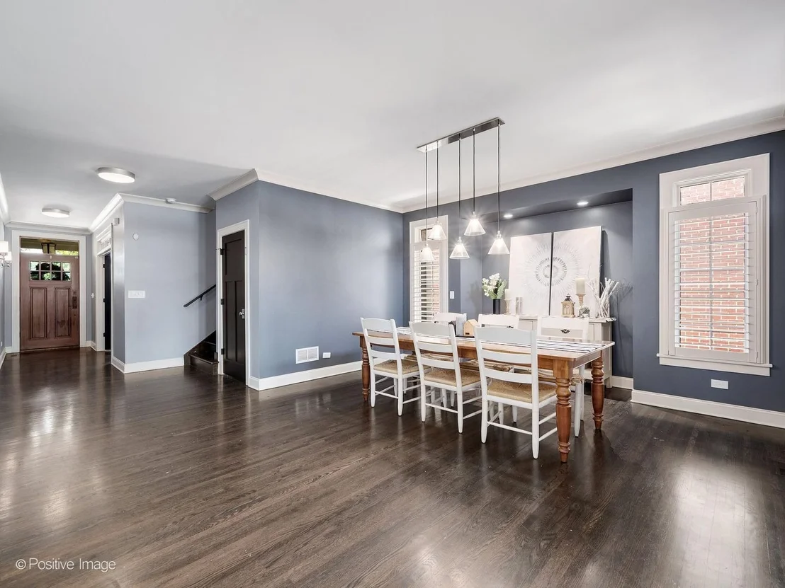 Photo of 549 W 3rd Street