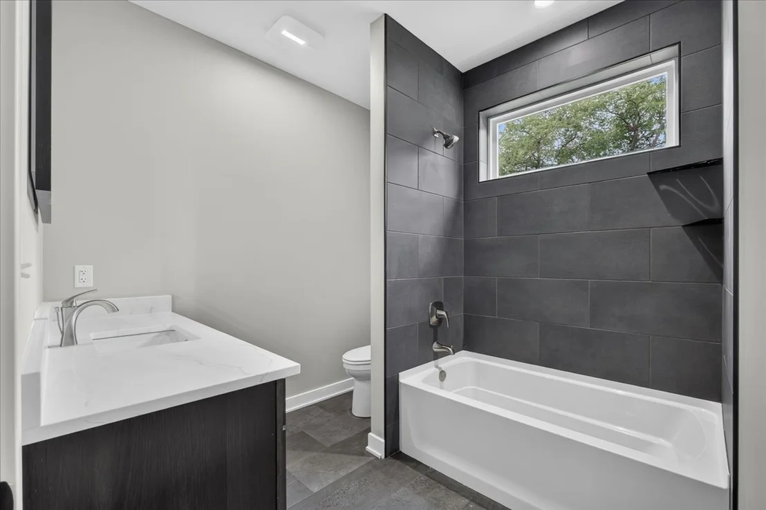 Photo of 4137 Waters Edge Drive