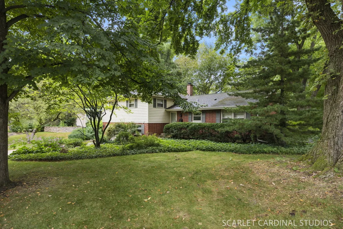 Photo of 16 Notre Dame Drive